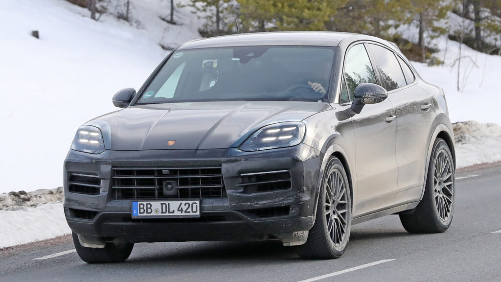 Fotos espía del Porsche Cayenne Coupé 2023