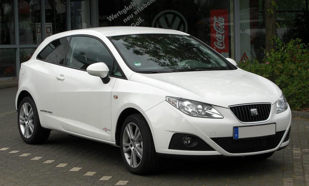 Seat_Ibiza_2011_segunda_mano