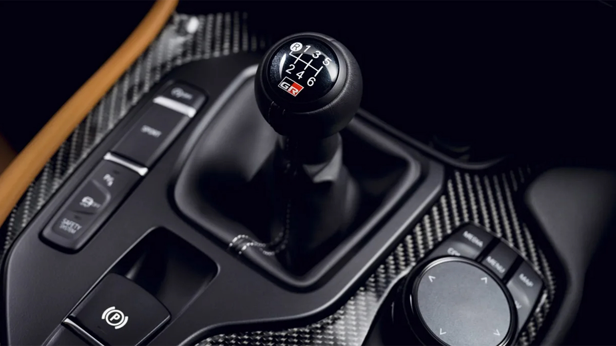 Toyota GR Supra palanca cambios