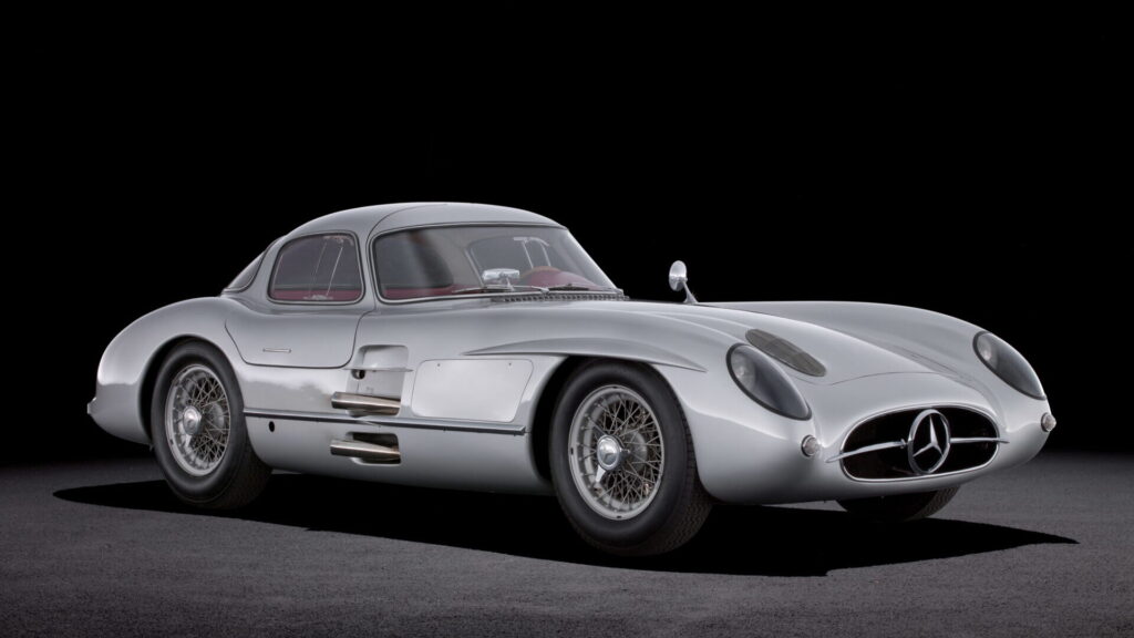 Mercedes-Benz 300 SLR Coupé apertura