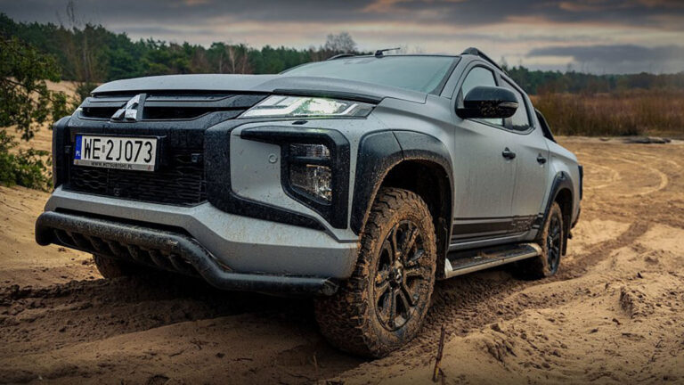 mitsubishi l200 stark 4