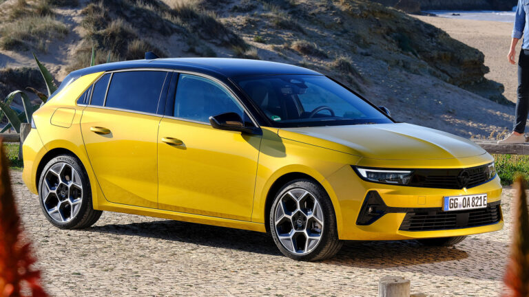 opel astra hybrid ultimate 55 e1660302395973