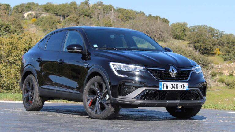 renault arkana tce negro 2