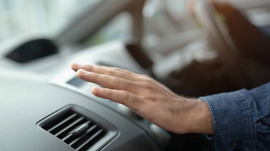 Cómo enfriar 10º el coche… ¡sin aire acondicionado!