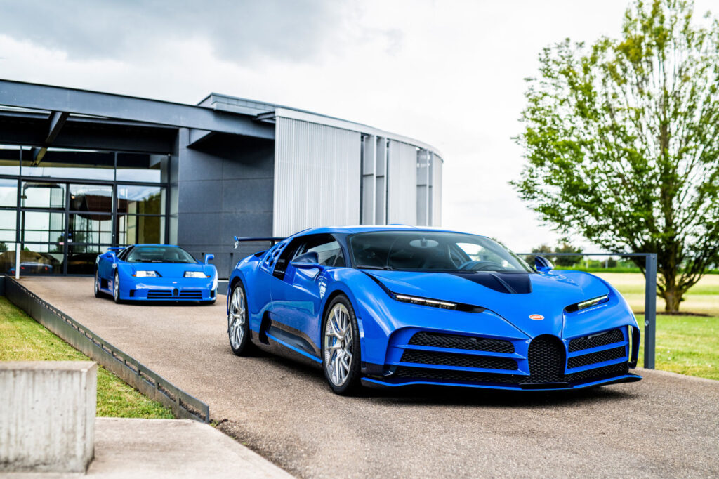 El primero de los diez Bugatti Centodieci que se fabricarán ya duerme en el garaje de su afortunado propietario