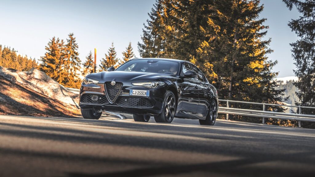 Alfa Romeo Giulia Estrema