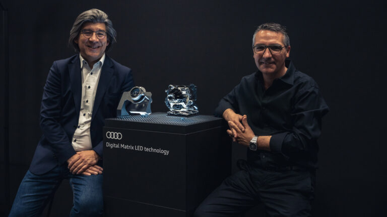 Audi alumbrado digital apertura