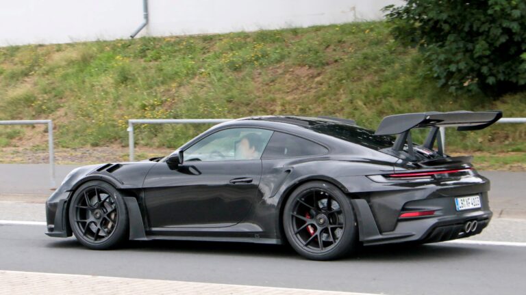 Porsche 911 GT3 RS 2023