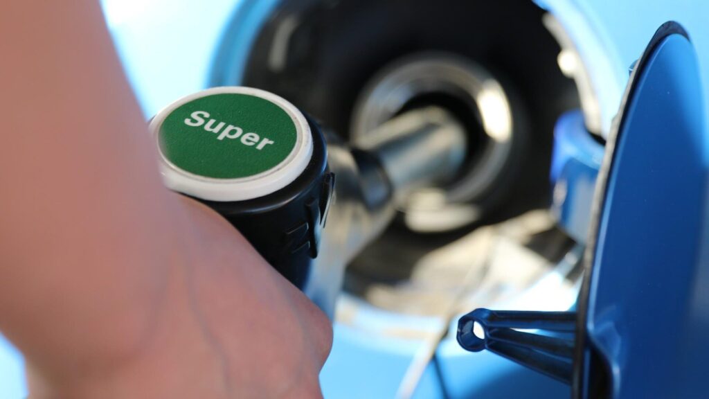Precio de la gasolina gasolinera