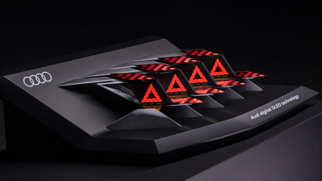 Entrevista César Muntada y Stephan Berlitz: los hombres que diseñan con luz en Audi 9 pilotos oled traseros
