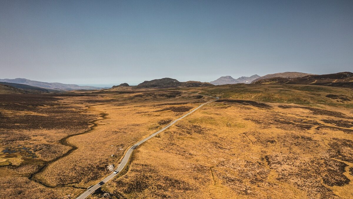 Comparativa Nissan GT-R Nismo vs. Renault Mégane R.S.: un largo adiós