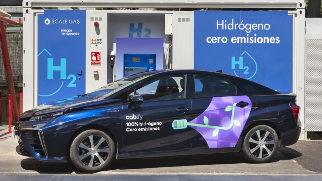 Toyota Mirai Cabify