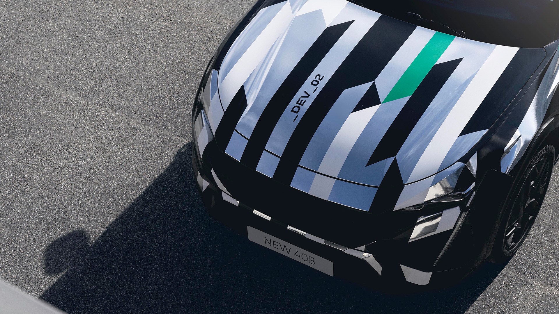 Nuevo Peugeot 408: salen a la luz los primeros detalles antes de su presentación
