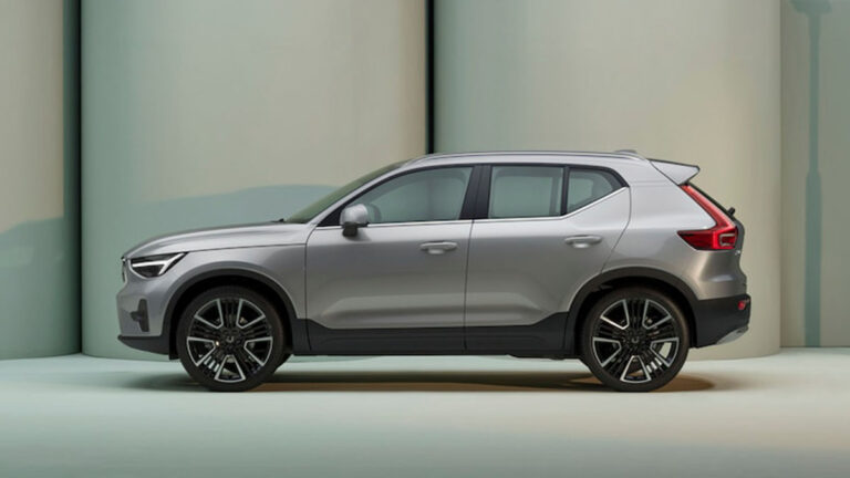 volvo xc40 my23 hero 1680x720