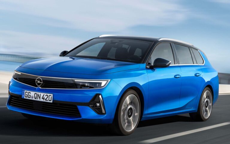 Opel Astra Sports Tourer 1