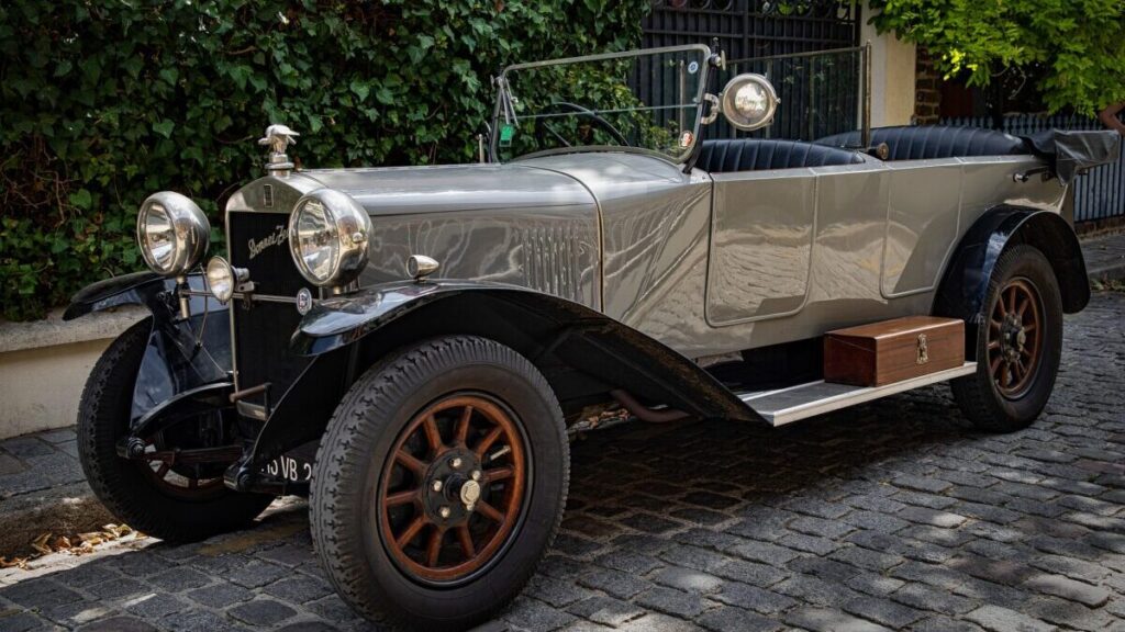 coche antiguo Reglamento de Vehículos Históricos