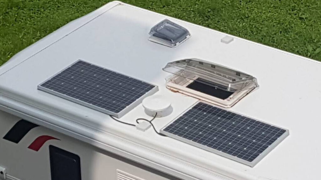 paneles solares autocaravana