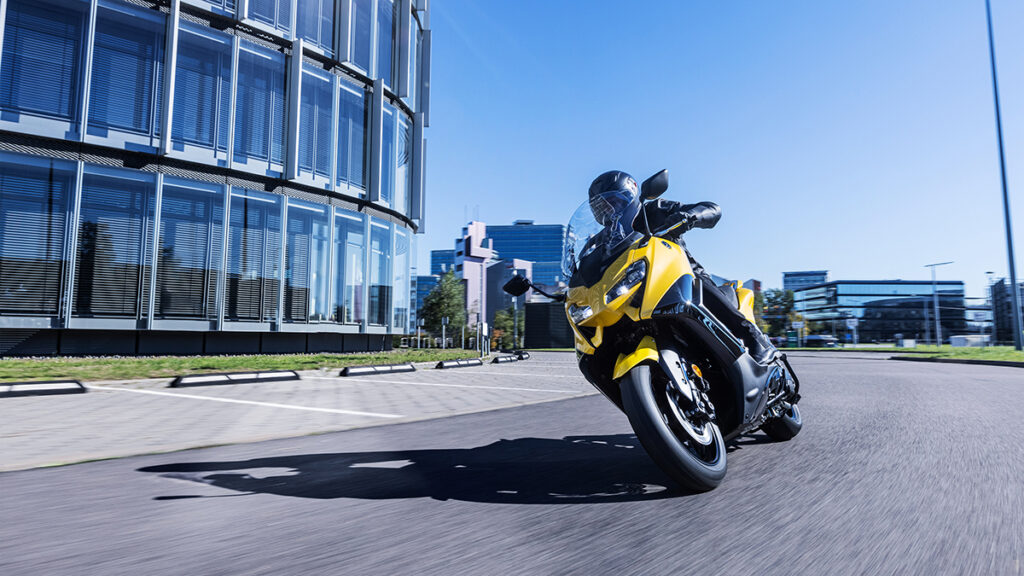 Llantas scooters 2022