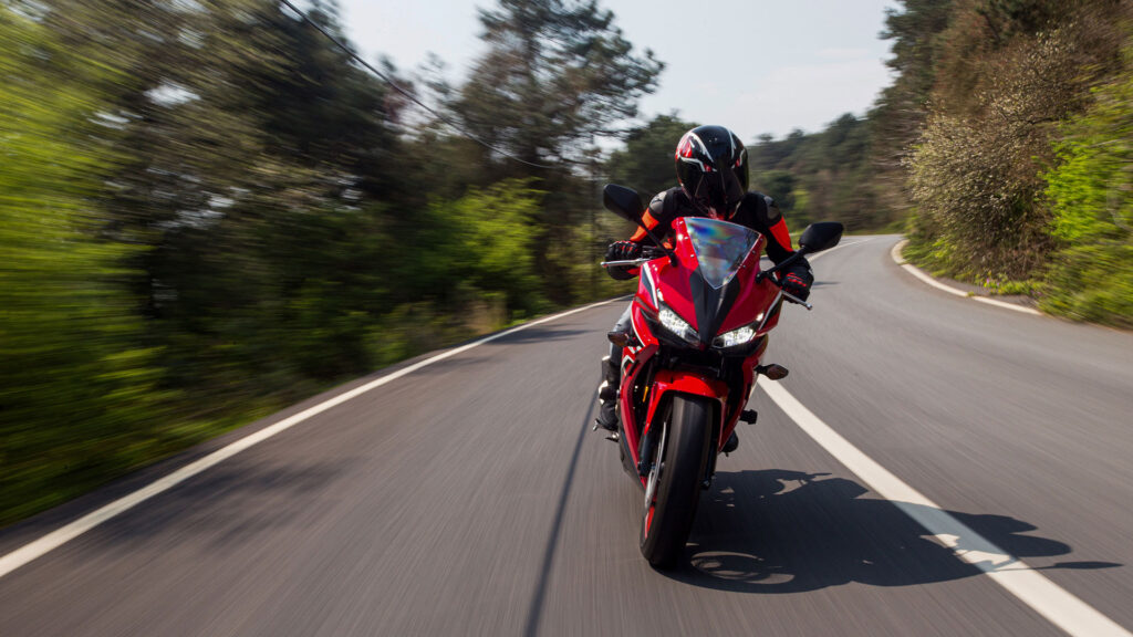 moto roja