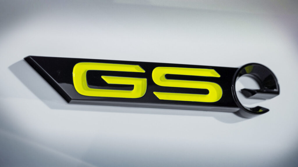 Coches electricos opel GSe logo