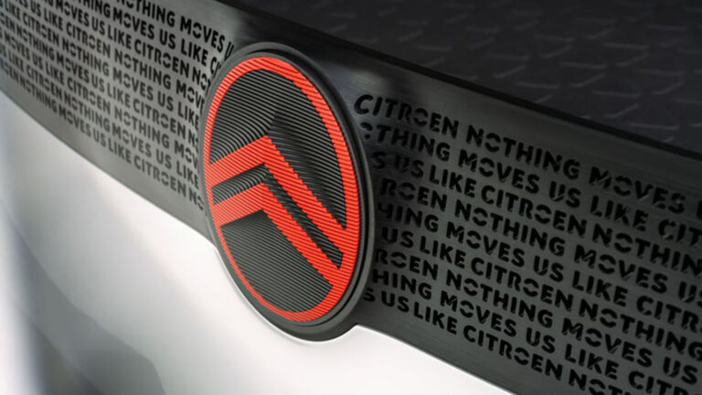 Logo Citroen rojo ok