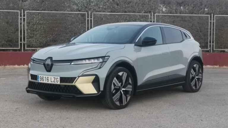 Renault Megane E tech EV60 1 1