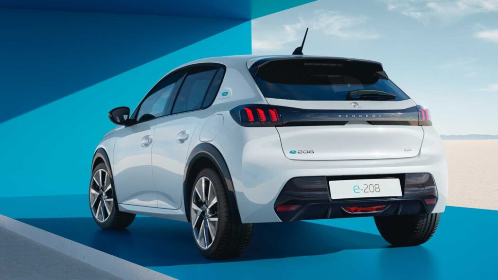 Peugeot e-208 2023