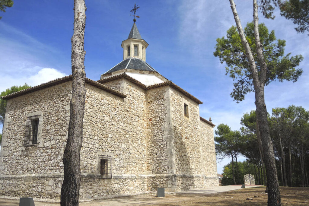 03 Pozuelo Rey 01 Ermita Virgen Cabeza