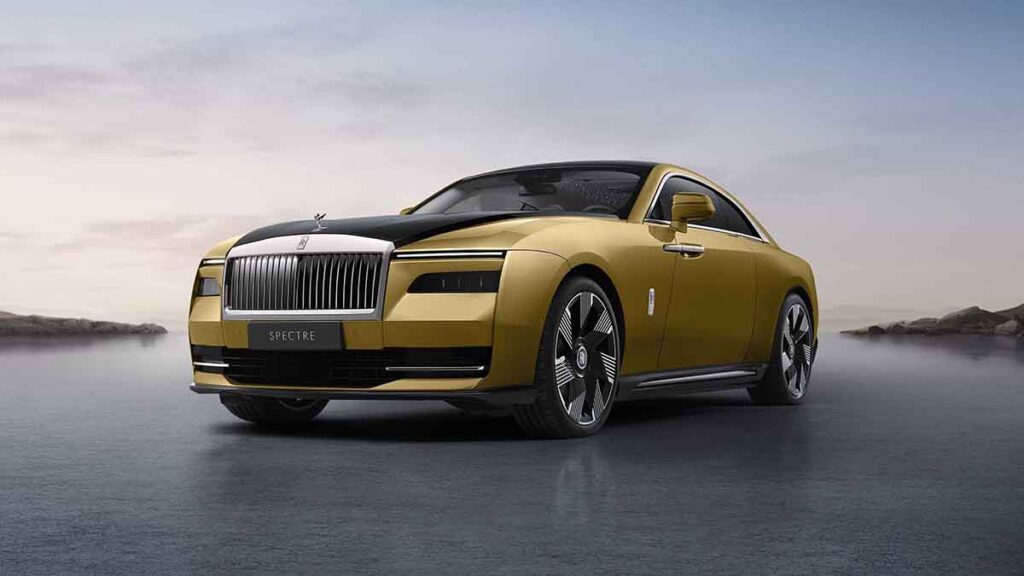 rolls royce spectre tres cuartos