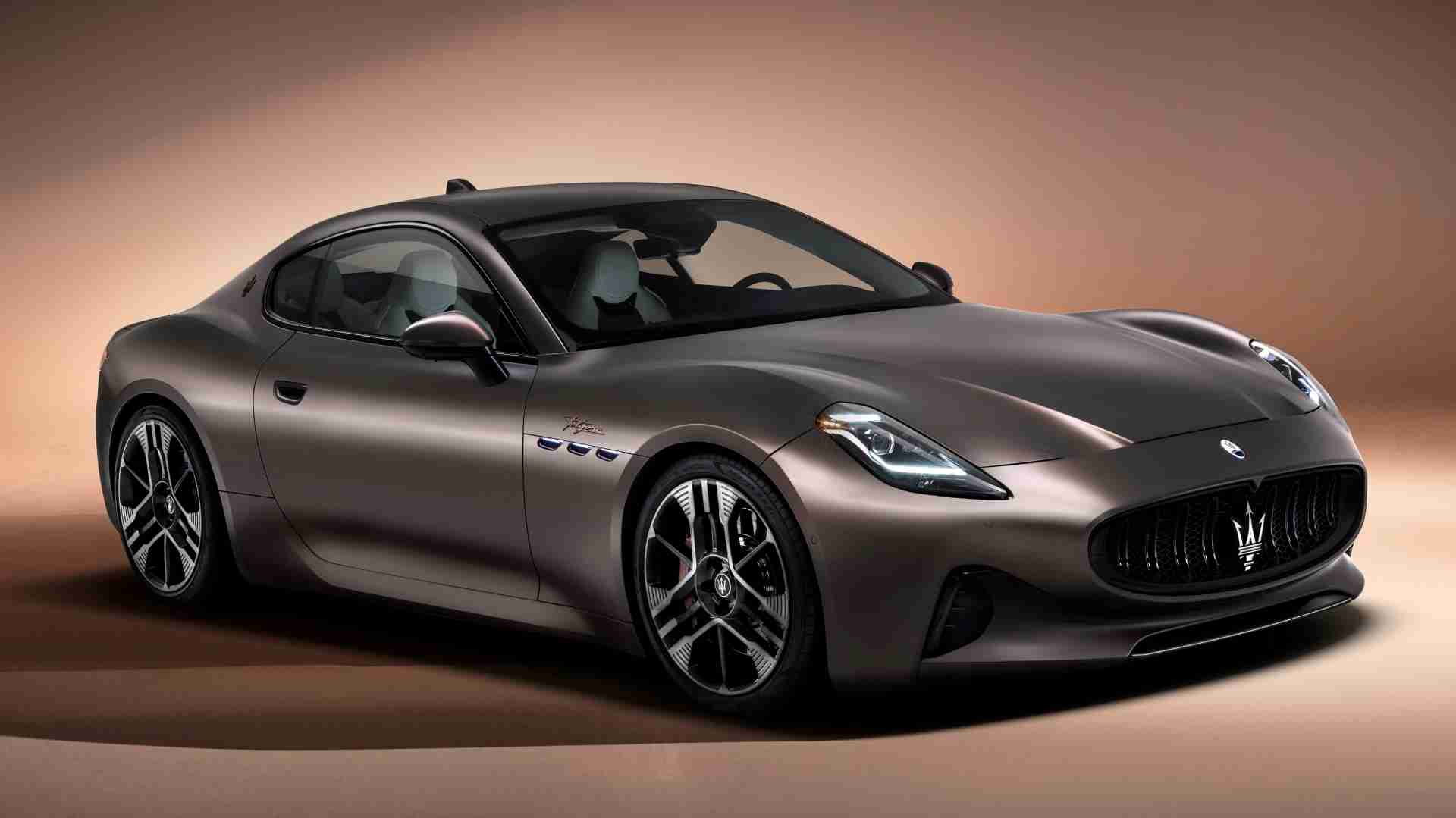 Maserati_GranTurismo_2023