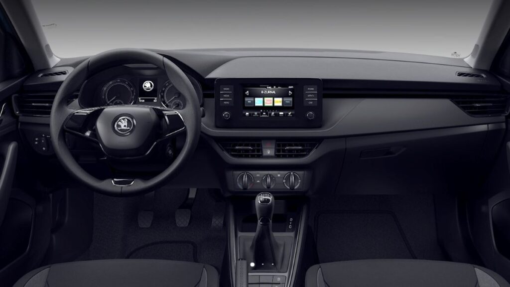 Skoda_Scala_oferta_interior