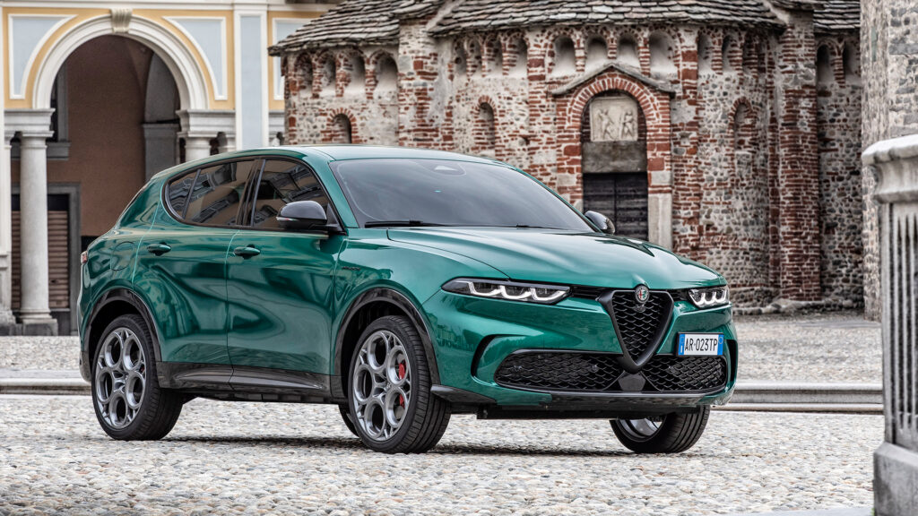 Alfa_Romeo_Tonale_2024