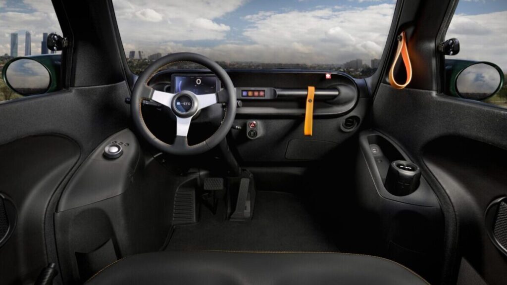 Microlino Interior