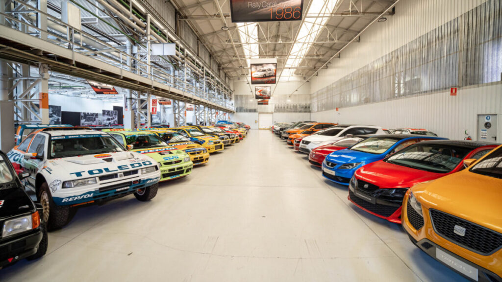 Seat colección de Coches Historicos recurso