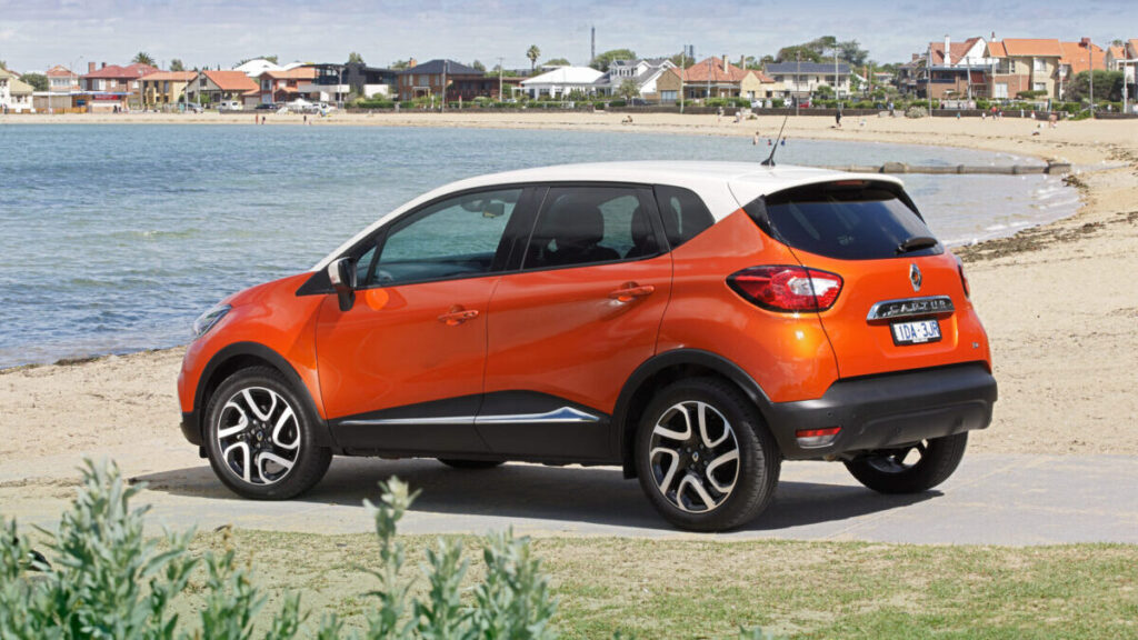 renault captur 2016 trasera