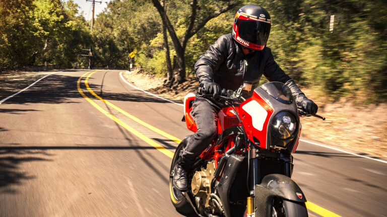 BELL Bullitt Mulholland