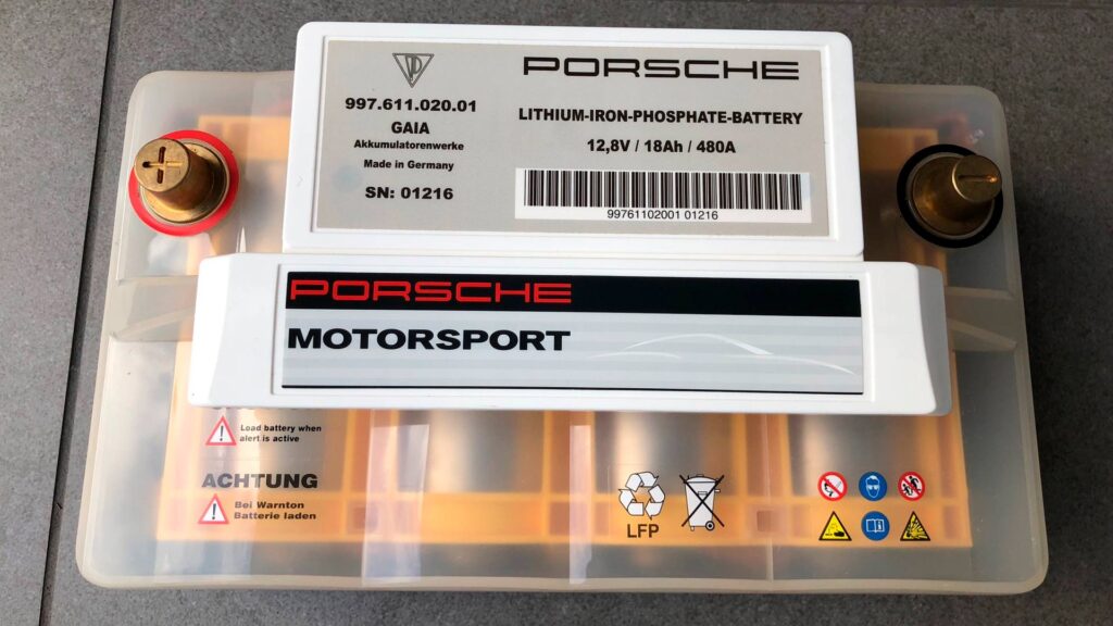 Bateria de litio de 12 voltios para Porsche deportivos