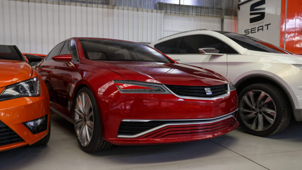 Prototipos Seat IBL Nave A-122