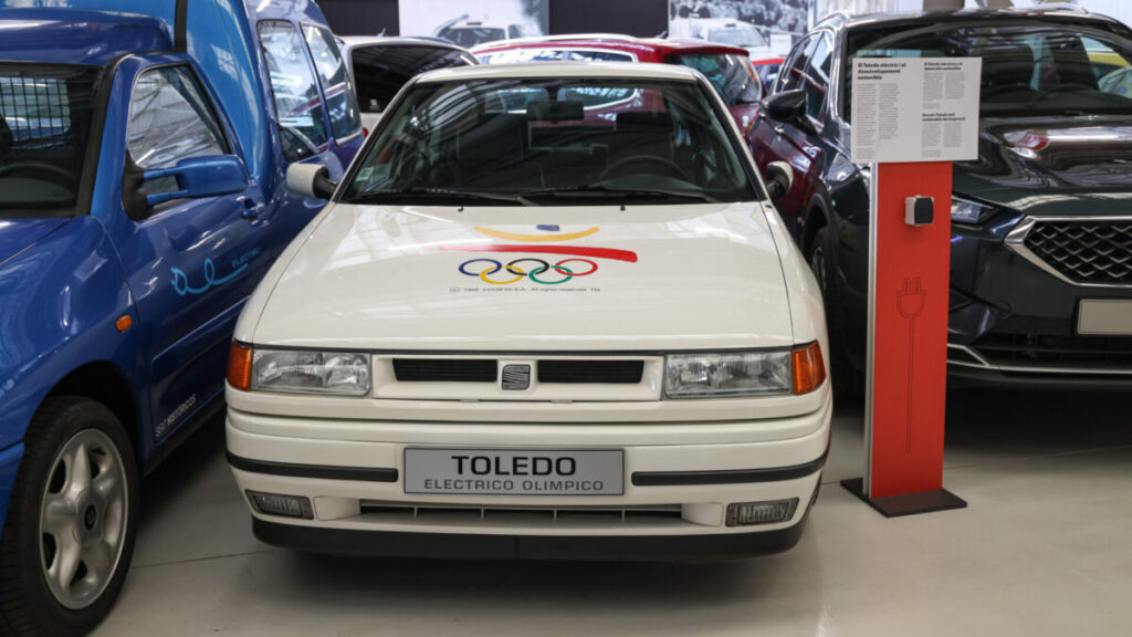 Prototipos Seat Toledo electrico Nave A-122