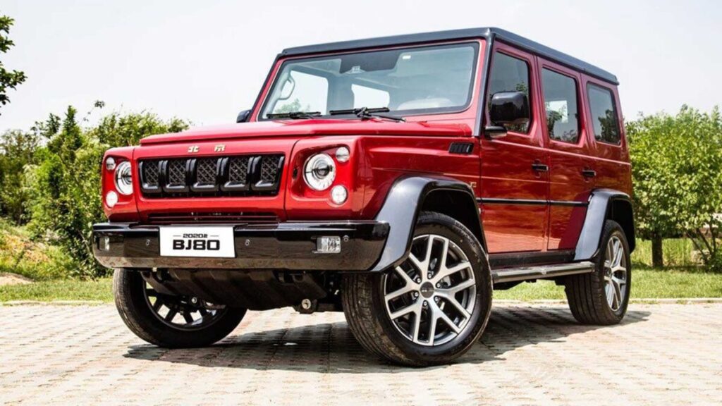 coches chinos copias BAIC bj80 delantera