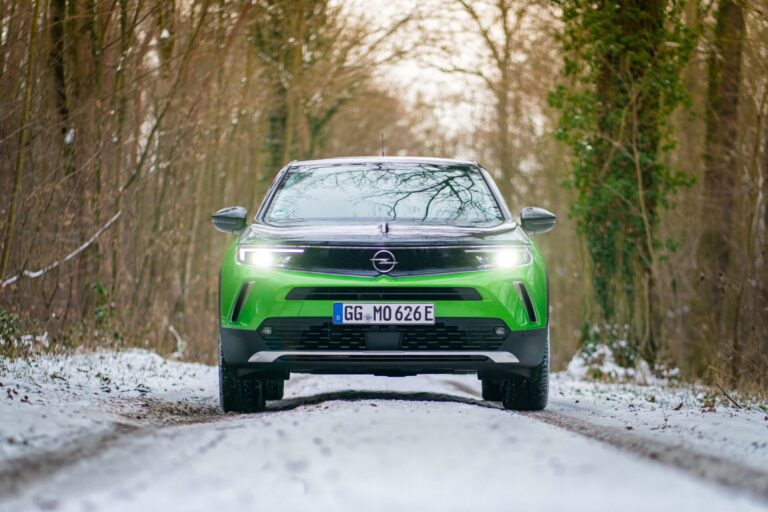 Circular sobre hielo y nieve 3