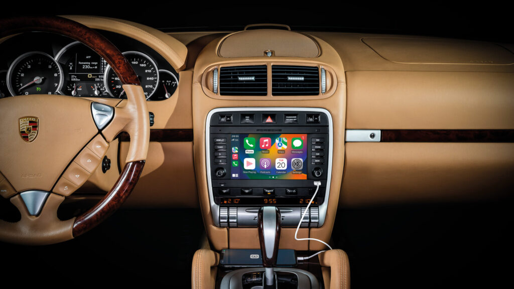 Porsche PCCM Cayenne 955