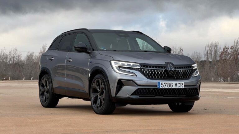 Renault Austral E TECH 200 Iconic Esprit Alpine