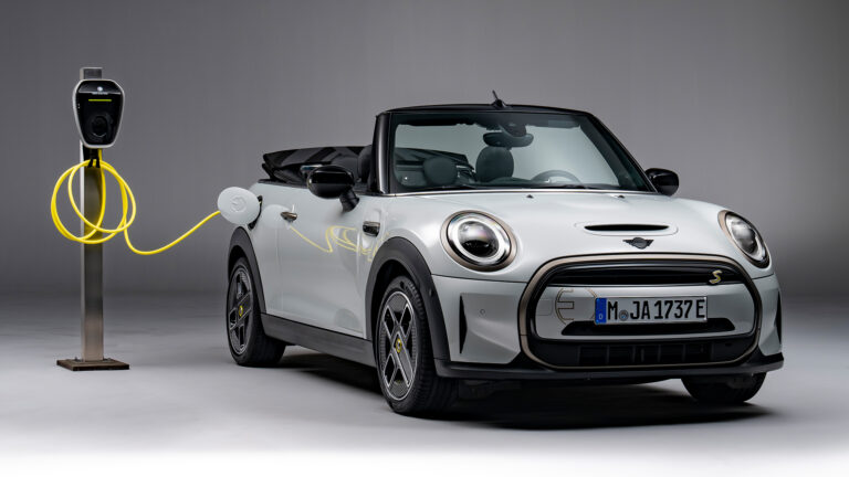 Mini cabrio cooper SE 0