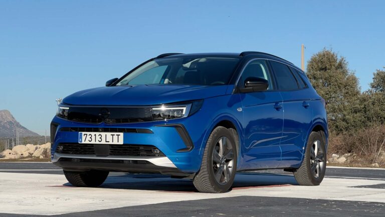 Opel Grandland 12T 130 Aut GS