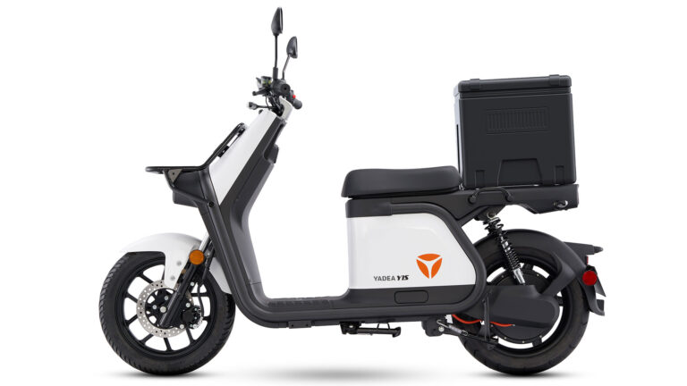 Y1S Blanco Perfil Izquierdo baul parrilla