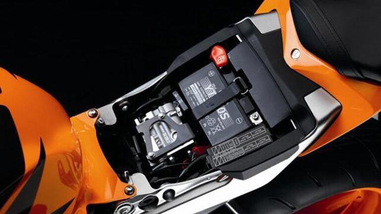 bateria moto apertura