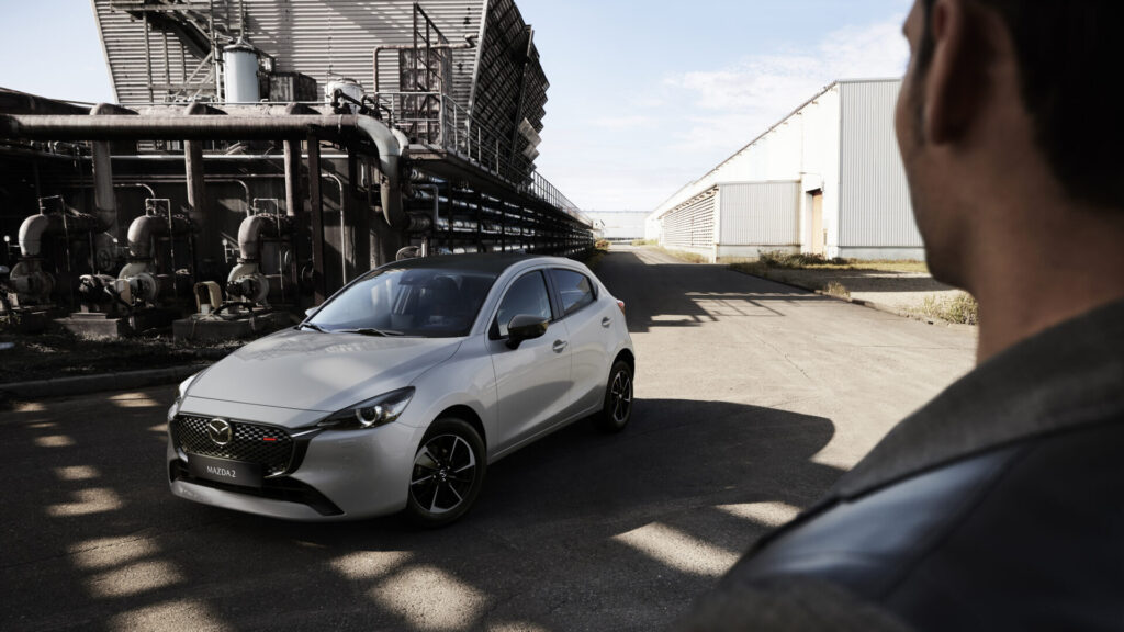 Mazda 2 2023