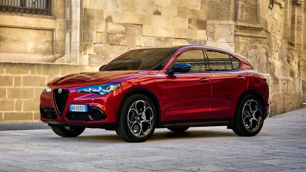 Alfa Romeo Stelvio 2023