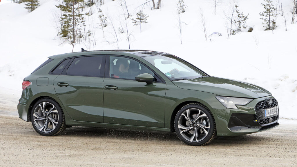 Audi A3 Sportback 2024 (1)
